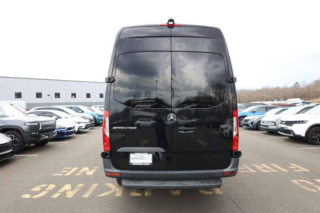 Used 2023 Mercedes-Benz Sprinter 2500 w/ Acoustic Package image 4