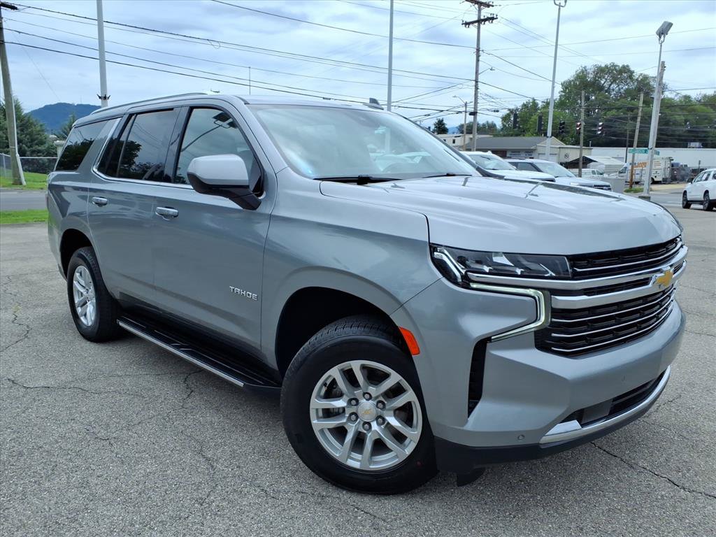 Used 2024 Chevrolet Tahoe LT AWD/4WD image 2