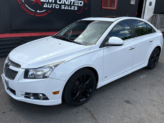 Used 2014 Chevrolet Cruze LTZ w/ RS Package FWD image 2