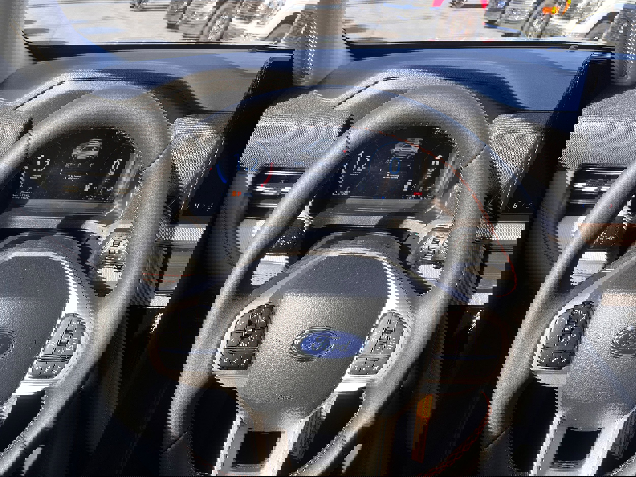 New 2026 Ford Explorer Active w/ Active Comfort Package image 17