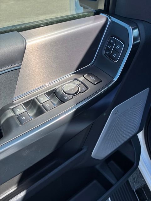 New 2026 Ford F250 Platinum AWD/4WD image 13