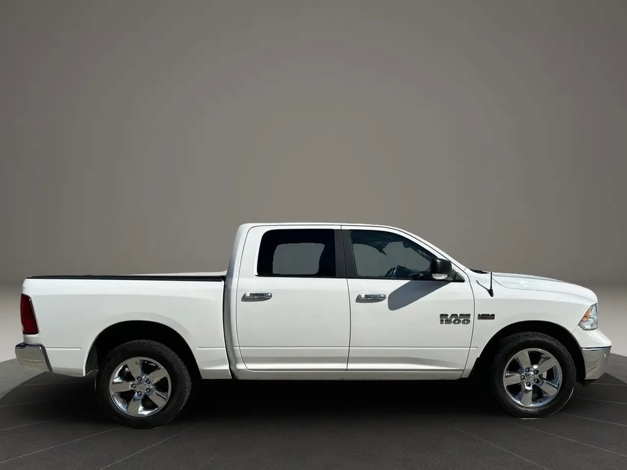 Used 2017 RAM 1500 Big Horn image 6