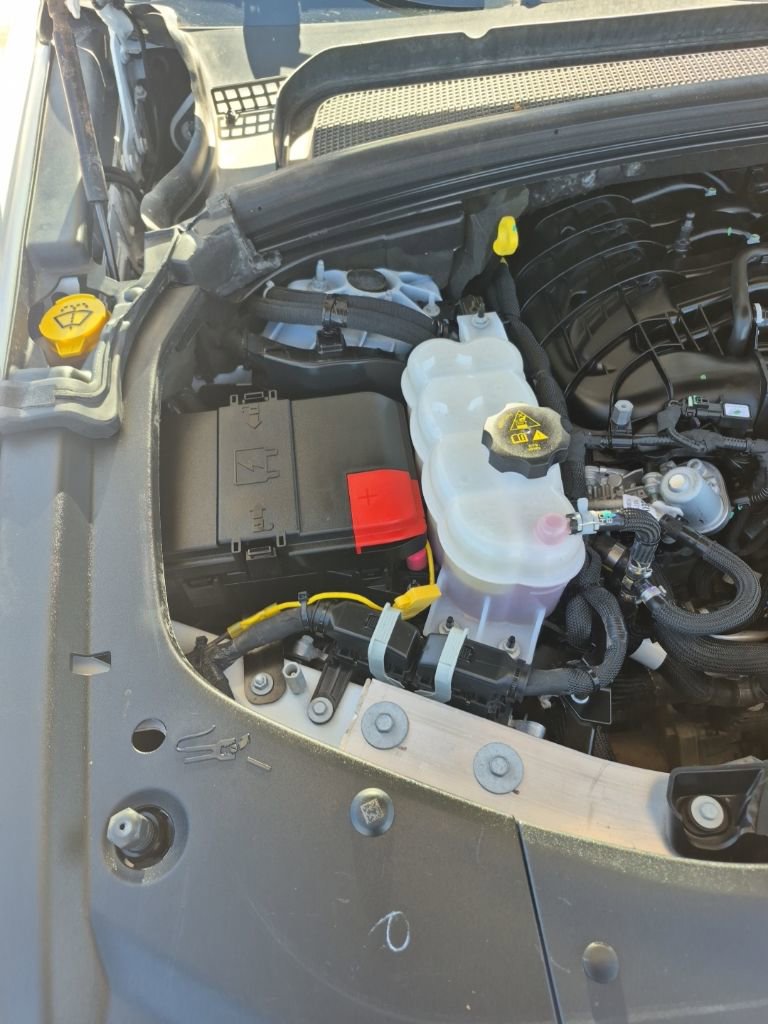 Used 2023 Jeep Grand Cherokee Laredo X image 58