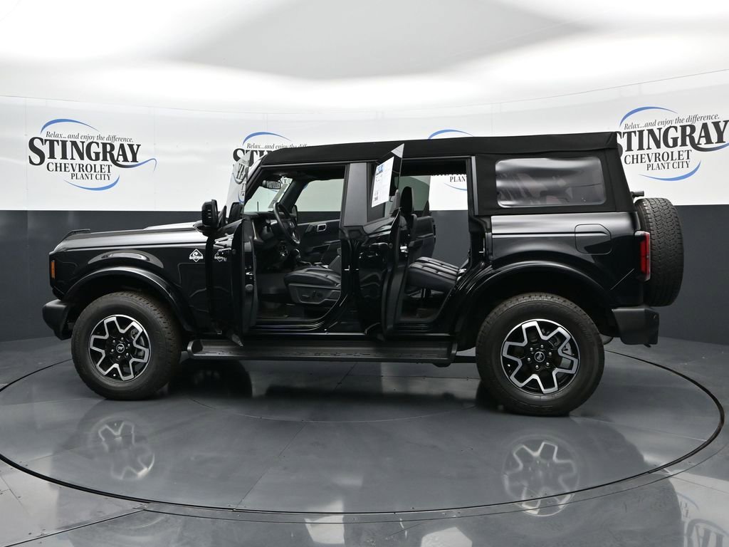 Used 2025 Ford Bronco Outer Banks image 28