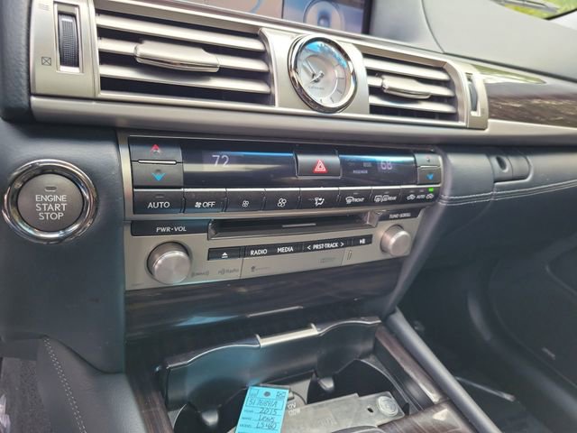 Used 2015 Lexus LS 460 w/ Comfort Package RWD image 20