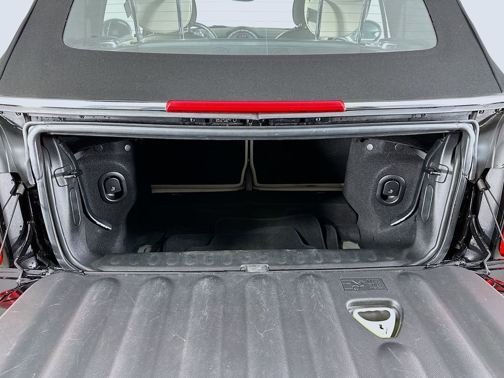Used 2018 MINI Cooper Convertible image 26