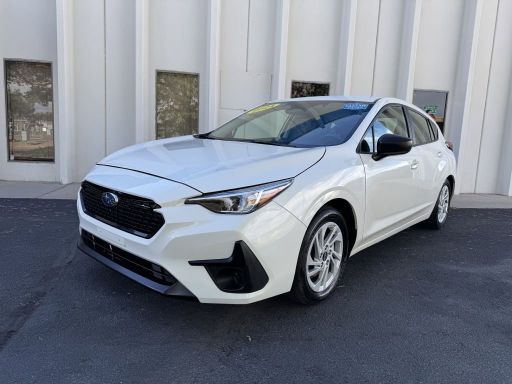 Used 2024 Subaru Impreza 2.0i image 3