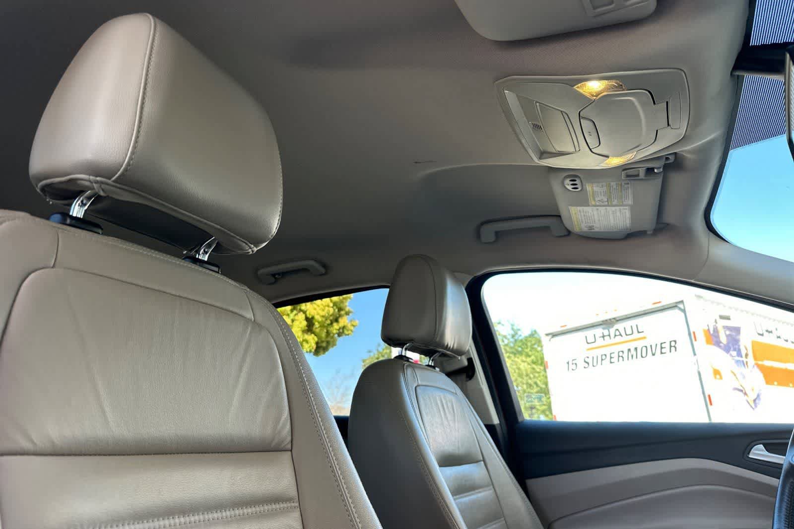 Used 2017 Ford Escape Titanium FWD image 18