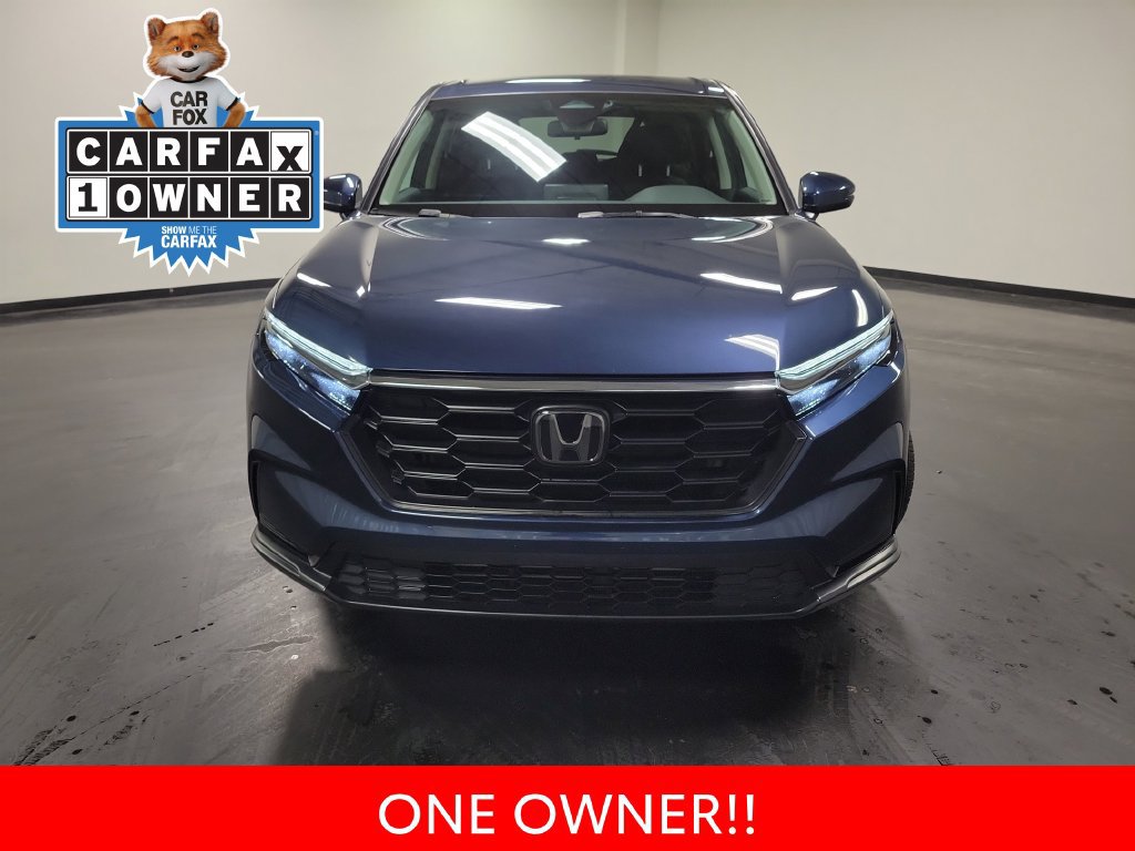 Used 2025 Honda CR-V LX image 3