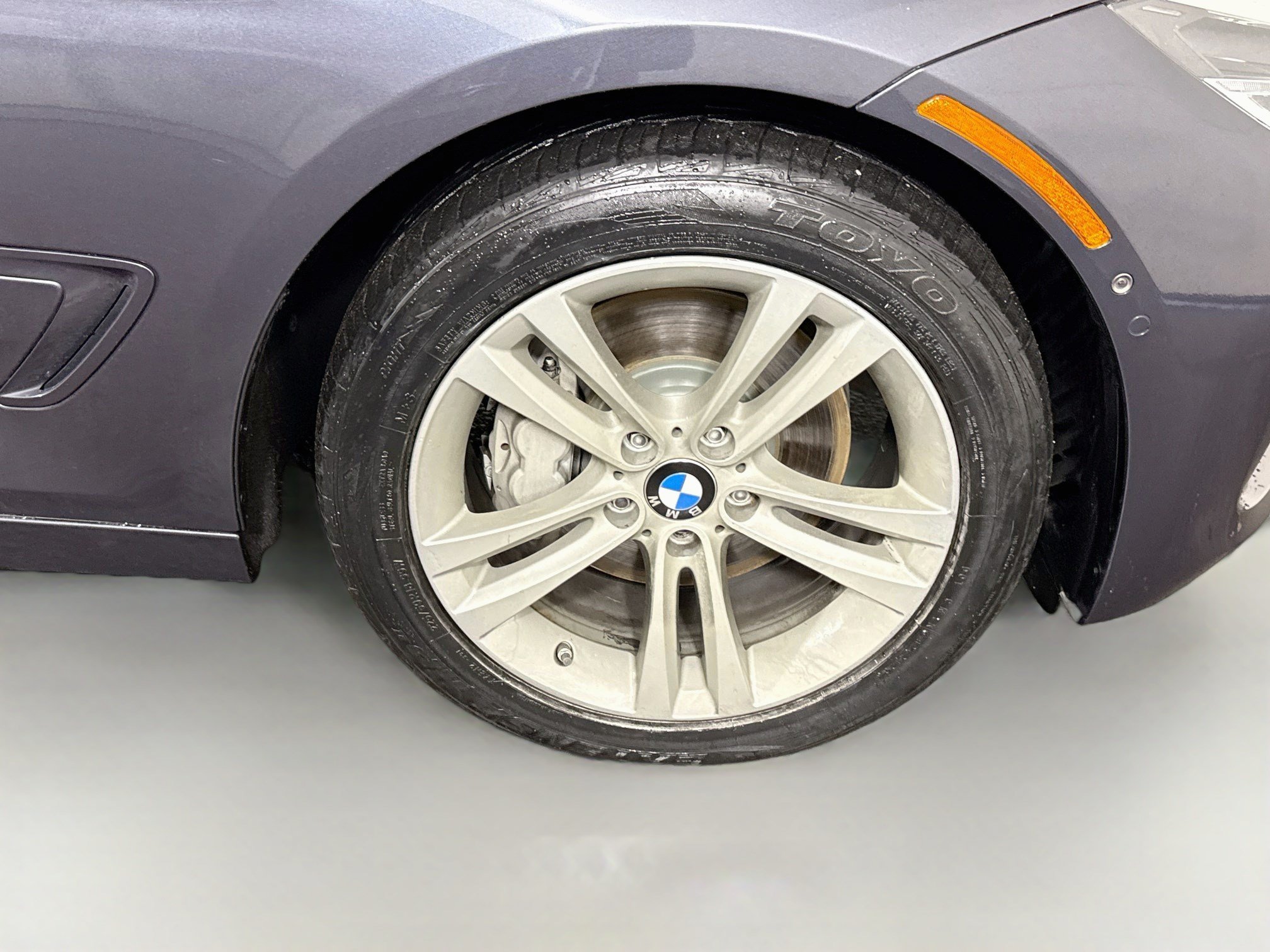 Used 2017 BMW 340i Gran Turismo xDrive AWD/4WD image 32