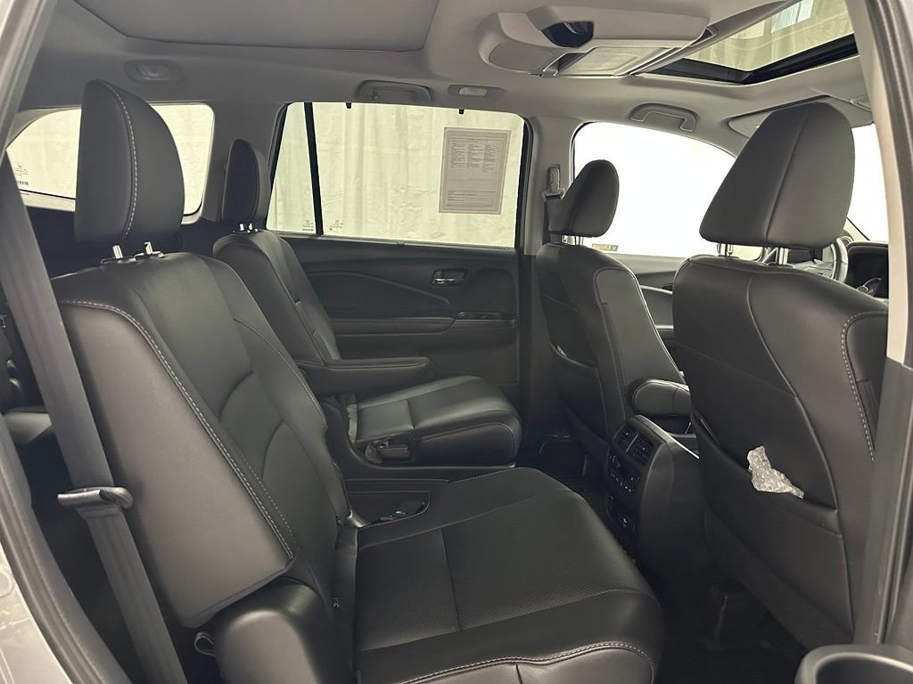 Used 2019 Honda Pilot Elite image 56