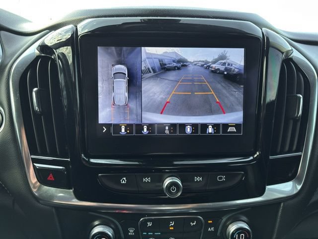 Used 2021 Chevrolet Traverse LT w/ LT Premium Package AWD/4WD image 49