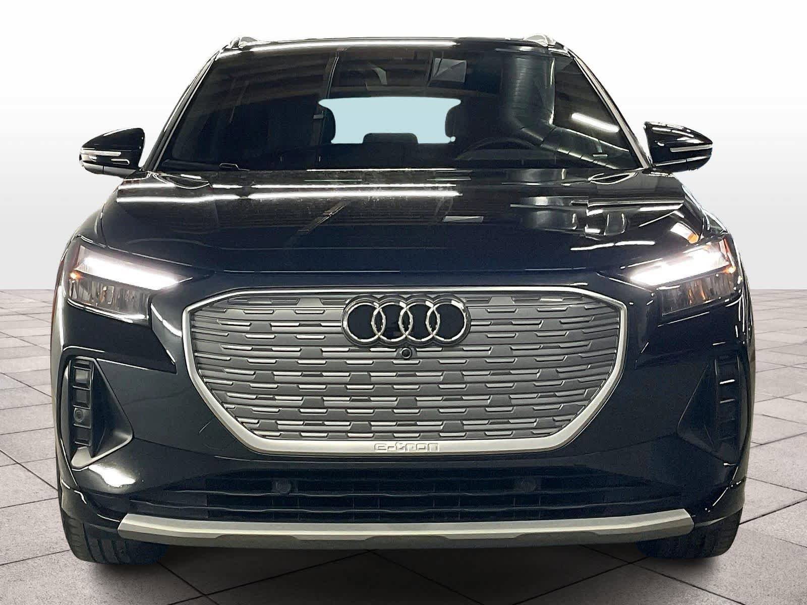 Used 2023 Audi Q4 e-tron Premium Plus w/ Premium Plus image 3