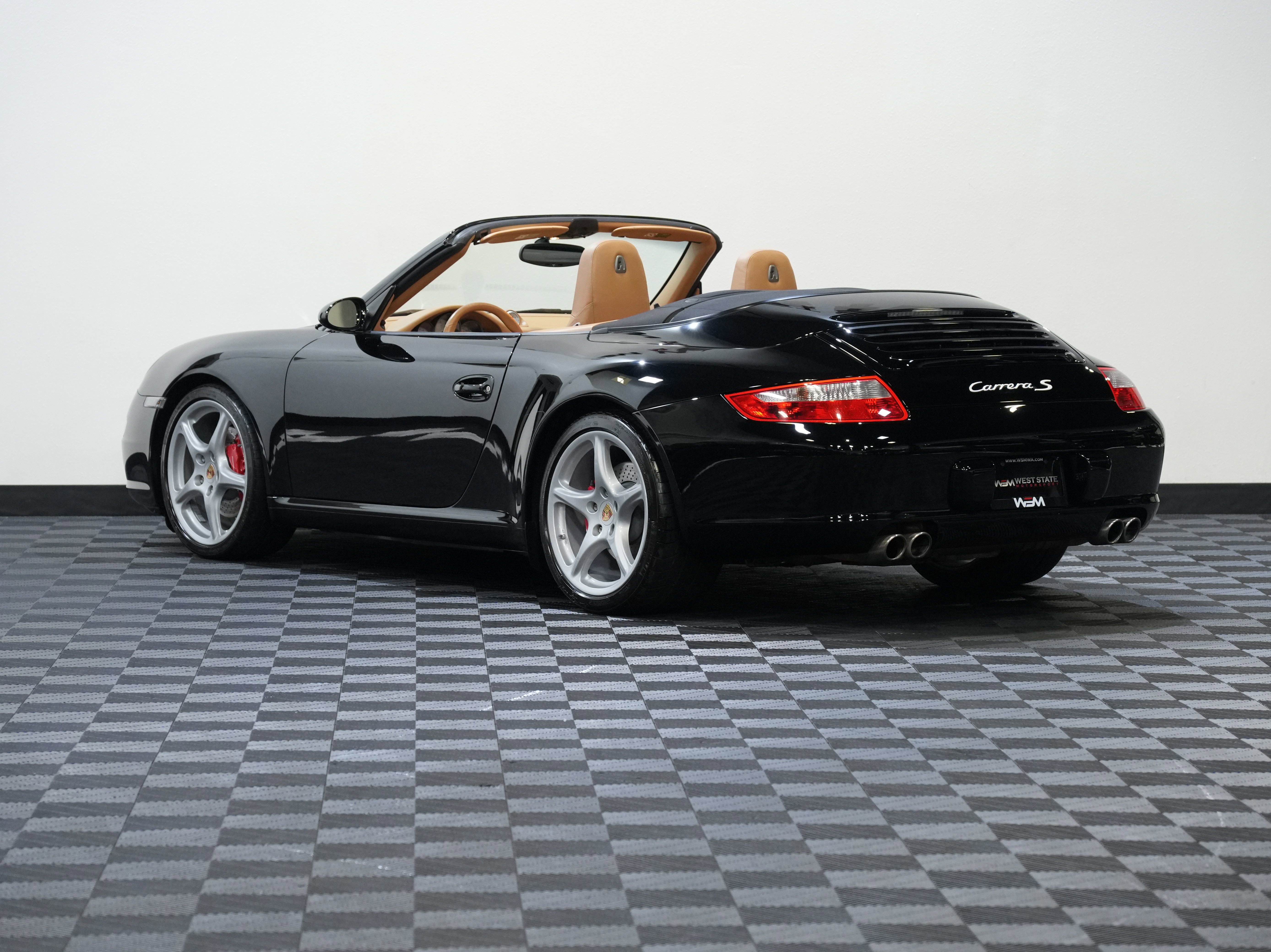 Used 2007 Porsche 911 Carrera S RWD image 9
