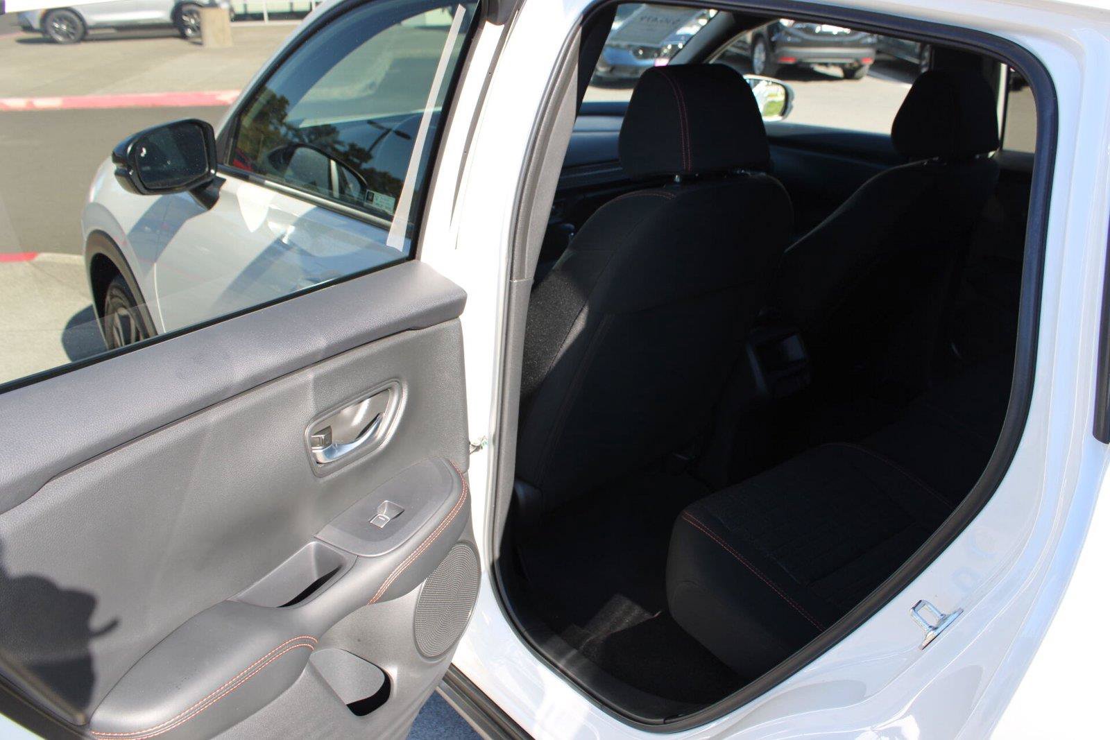 Used 2026 Honda HR-V Sport image 15