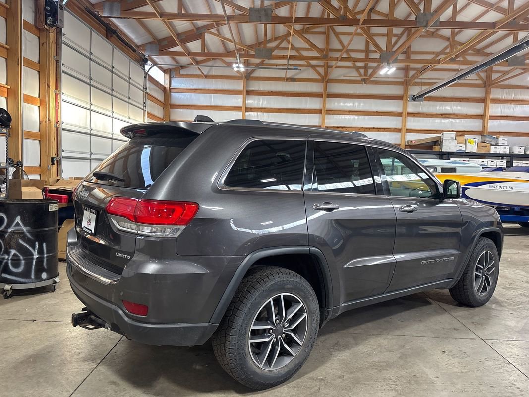 Used 2019 Jeep Grand Cherokee Limited w/ Luxury Group II image 5