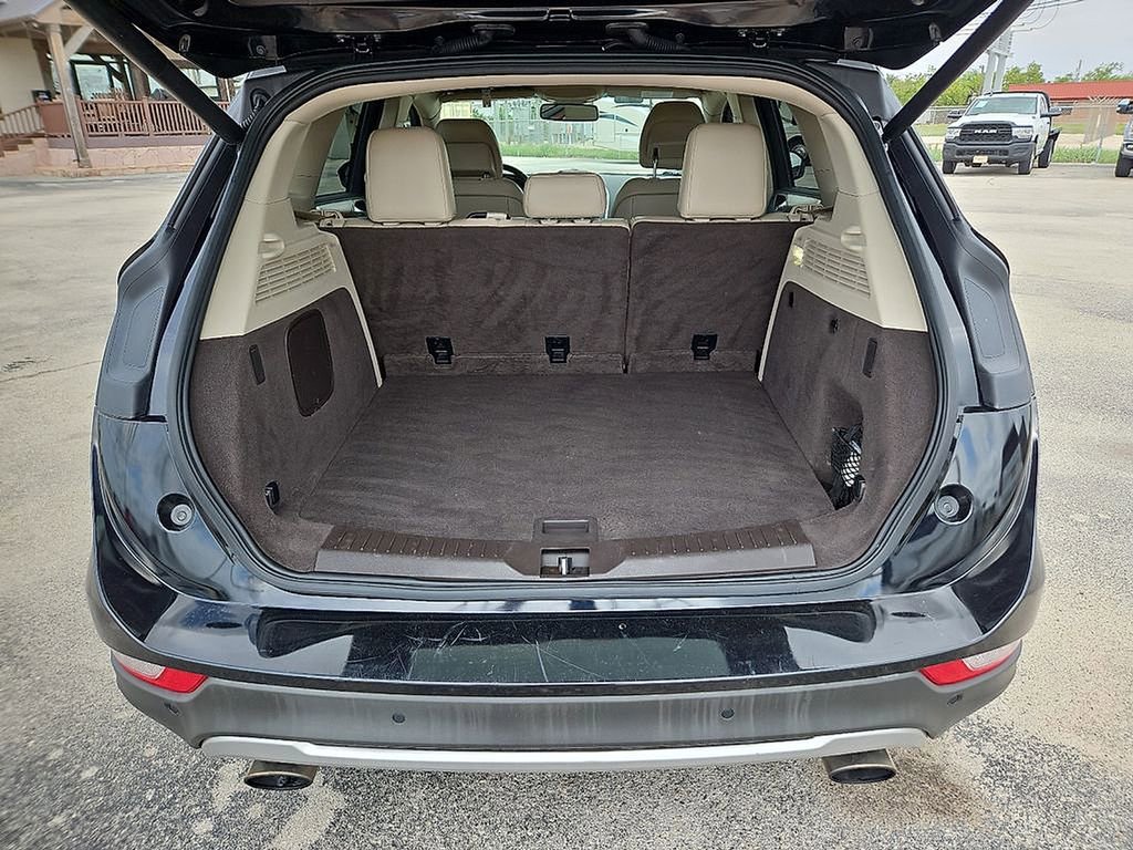 Used 2018 Lincoln MKC Select w/ Select Plus Package image 16