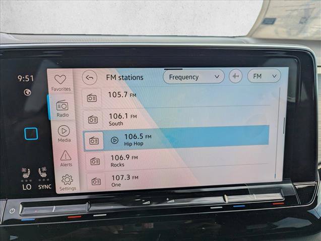 New 2026 Volkswagen Atlas Cross Sport SE AWD/4WD image 17