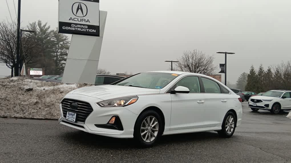 Used 2018 Hyundai Sonata SE w/ Cargo Package