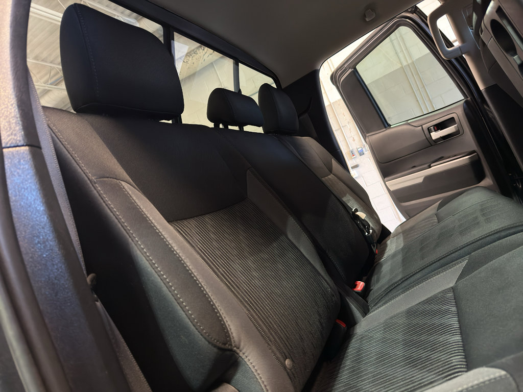 Used 2016 Toyota Tundra SR5 AWD/4WD image 24
