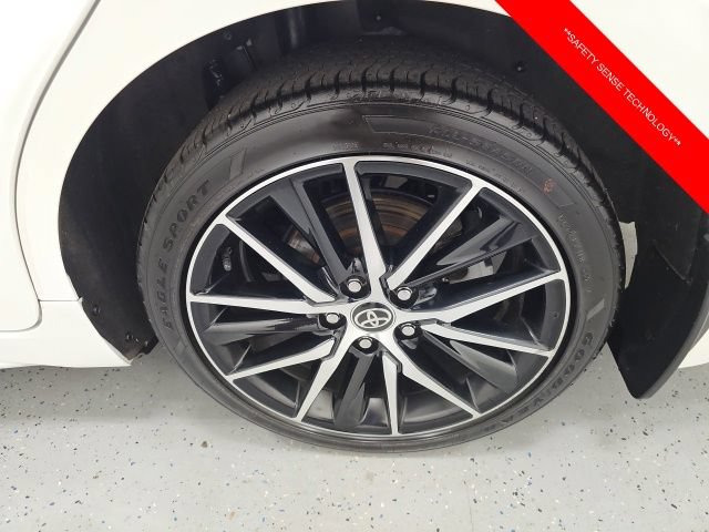 Certified 2023 Toyota Camry SE w/ Cold Weather Package FWD image 11