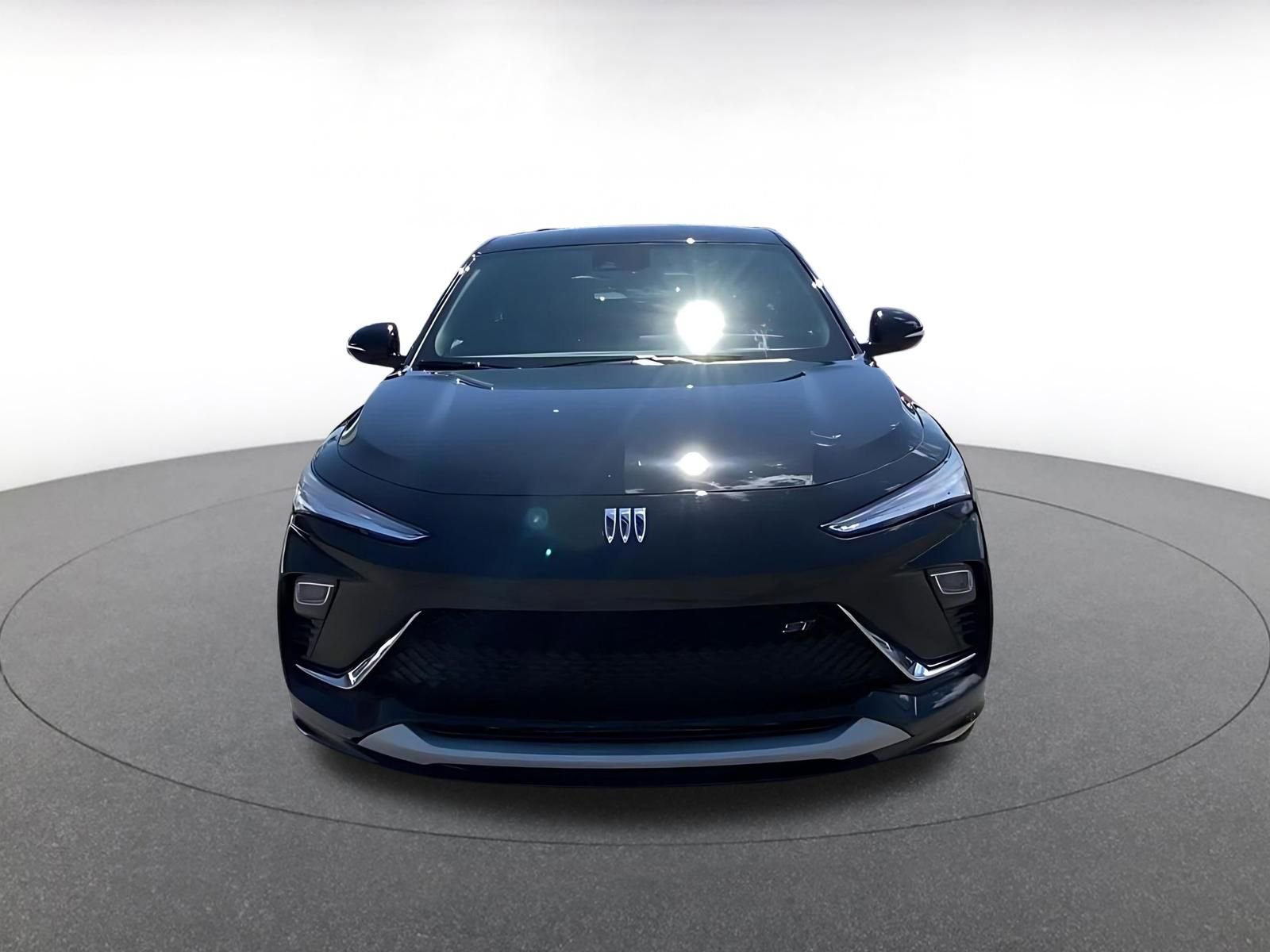 Used 2025 Buick Envista Sport Touring image 4