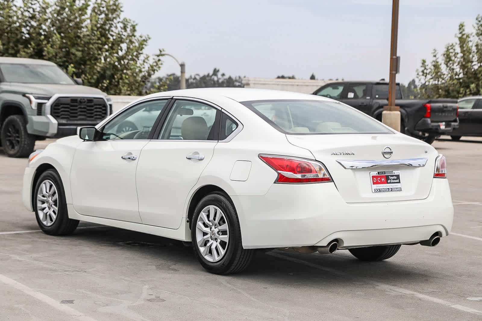 Used 2015 Nissan Altima 2.5 S w/ Power Driver Seat Package FWD image 7