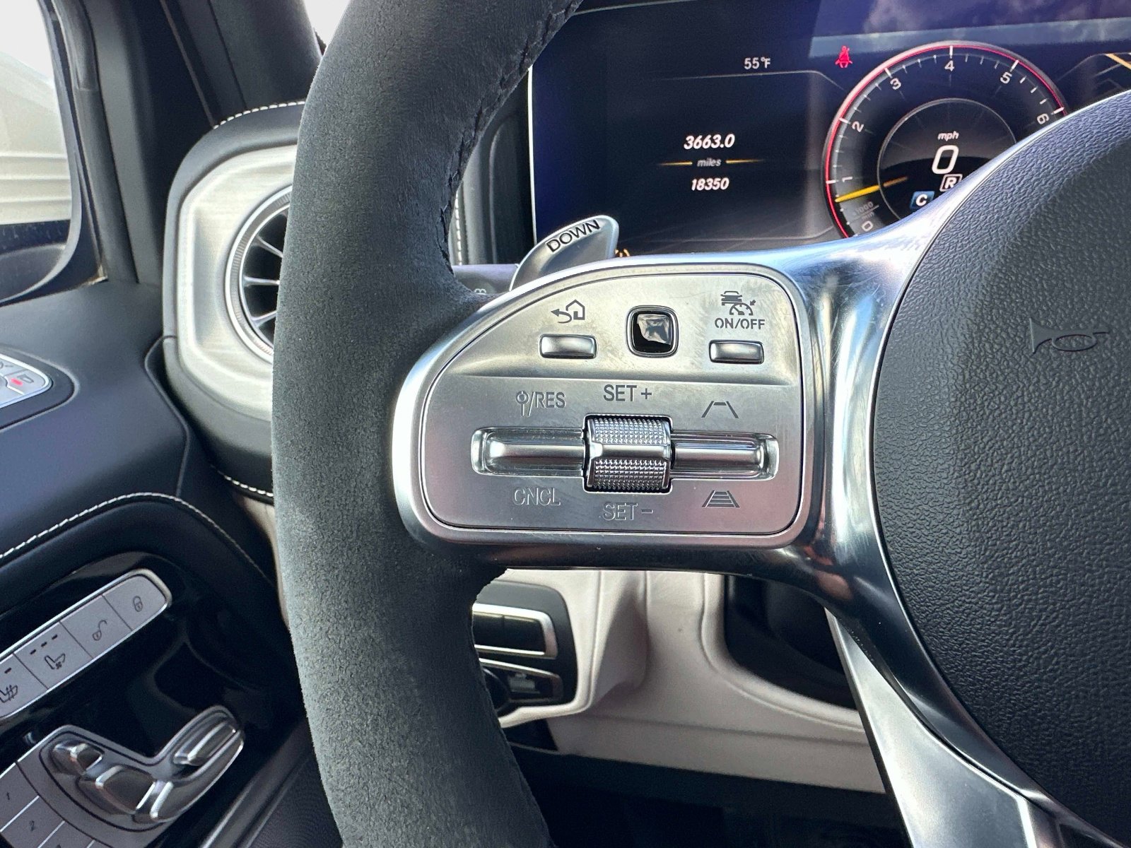 Certified 2022 Mercedes-Benz G 63 AMG 4MATIC image 31
