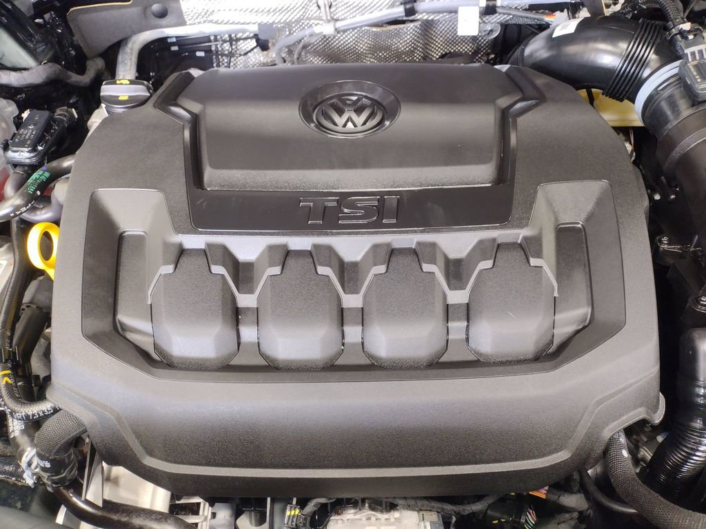 Certified 2024 Volkswagen Tiguan S image 8