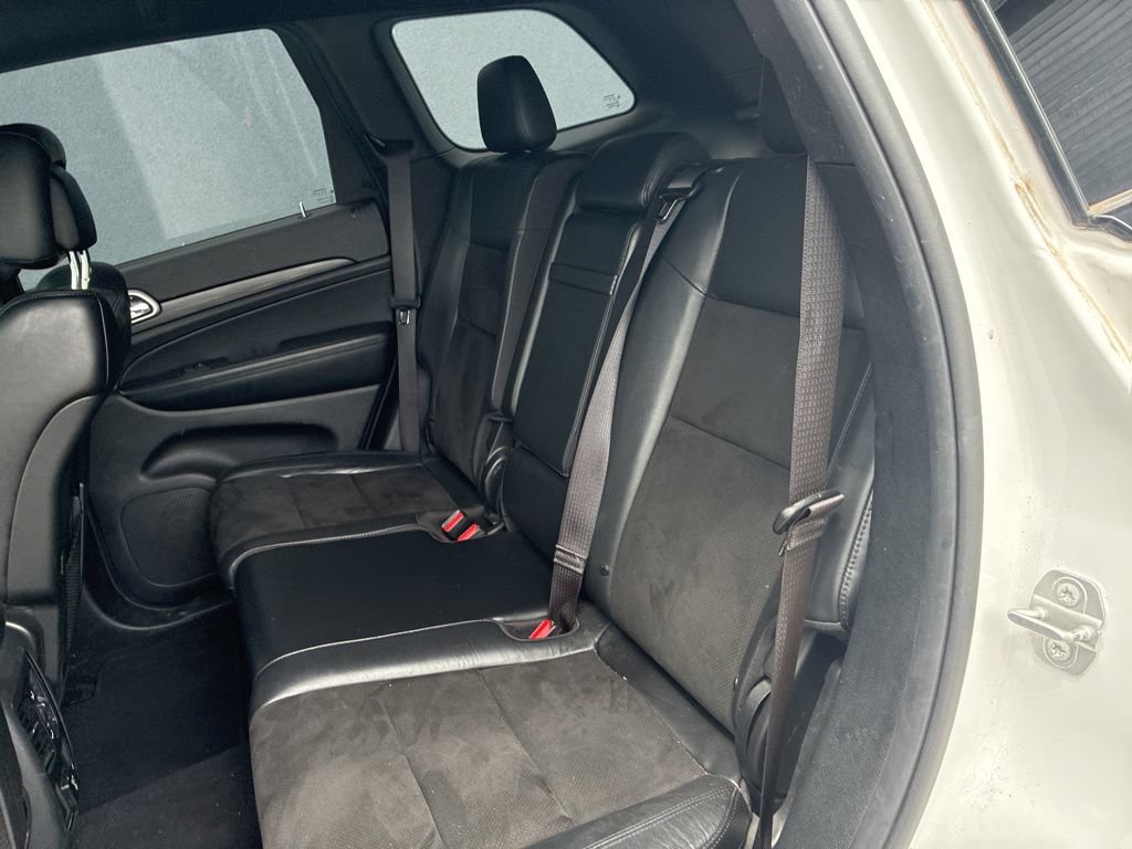 Used 2020 Jeep Grand Cherokee Altitude AWD/4WD image 13