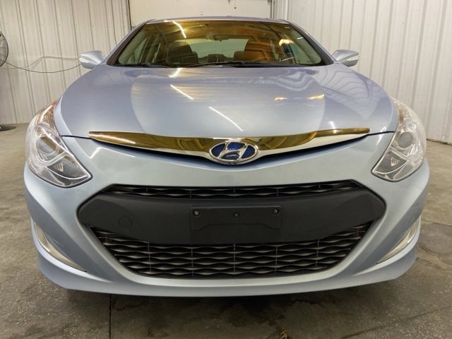 Used 2014 Hyundai Sonata Hybrid image 2