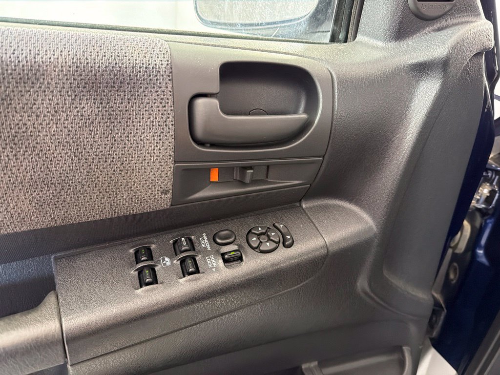 Used 2001 Dodge Dakota Sport AWD/4WD image 10