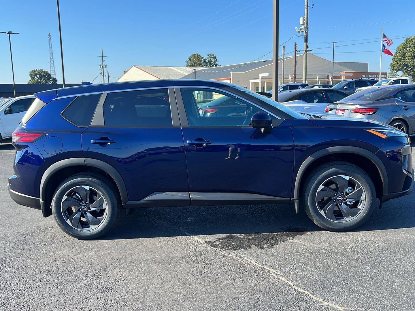 New 2026 Nissan Rogue SV image 3