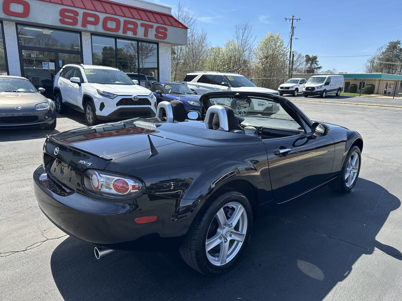 Used 2008 MAZDA MX-5 Miata Sport image 12