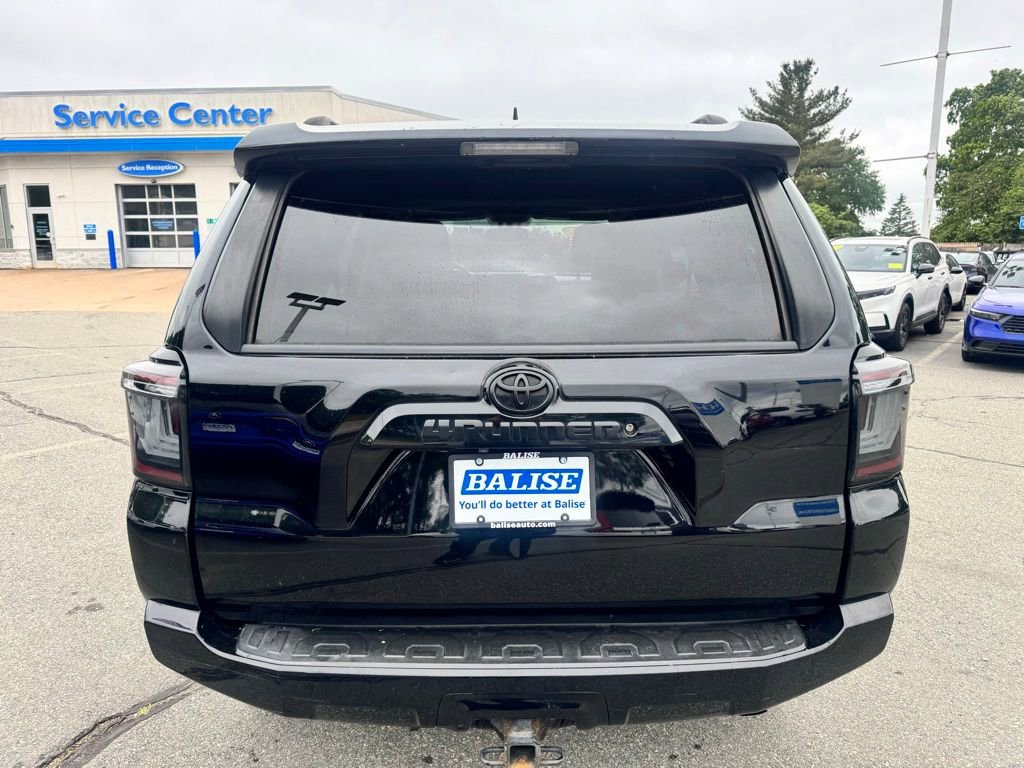 Used 2017 Toyota 4Runner SR5 Premium AWD/4WD image 5