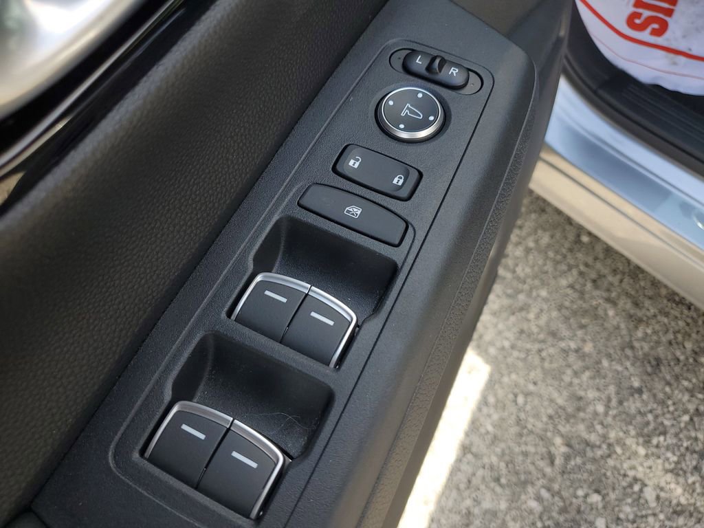 Used 2024 Honda CR-V EX-L image 19