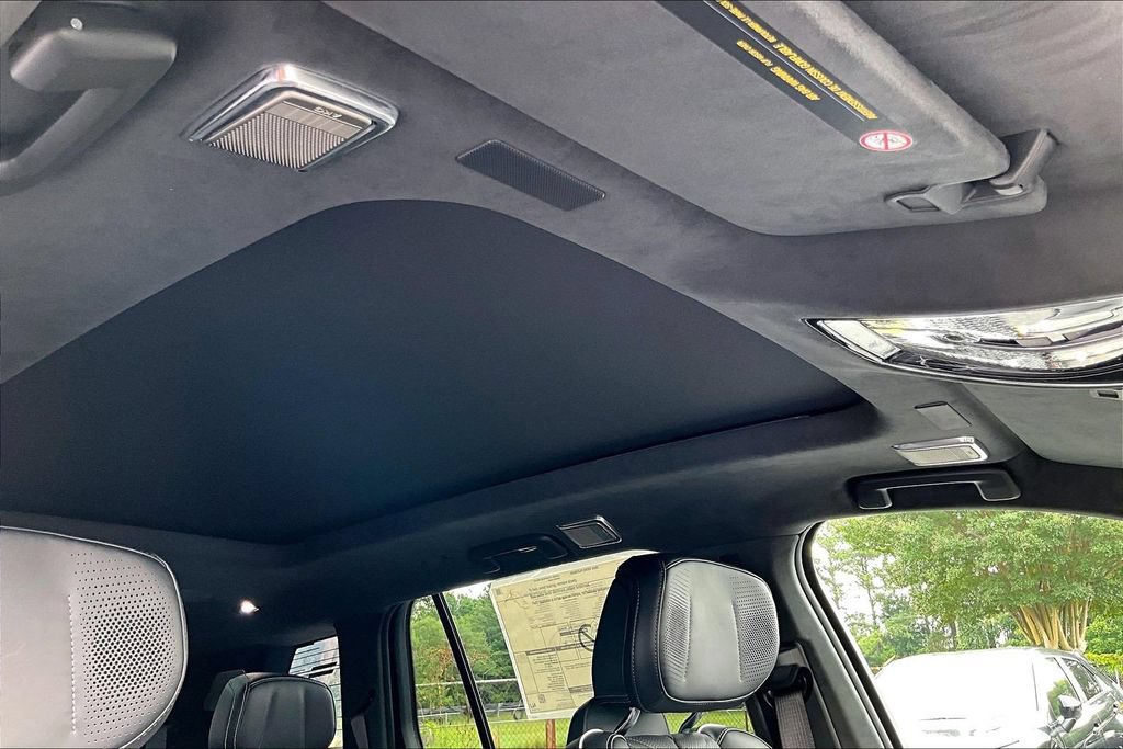 Used 2026 Cadillac Vistiq Platinum w/ LPO, Floor Liner Package AWD/4WD image 28
