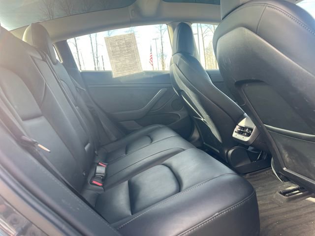 Used 2022 Tesla Model 3 Performance image 16