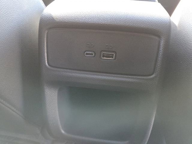 New 2026 Chevrolet Trax RS w/ Sunroof Package image 17