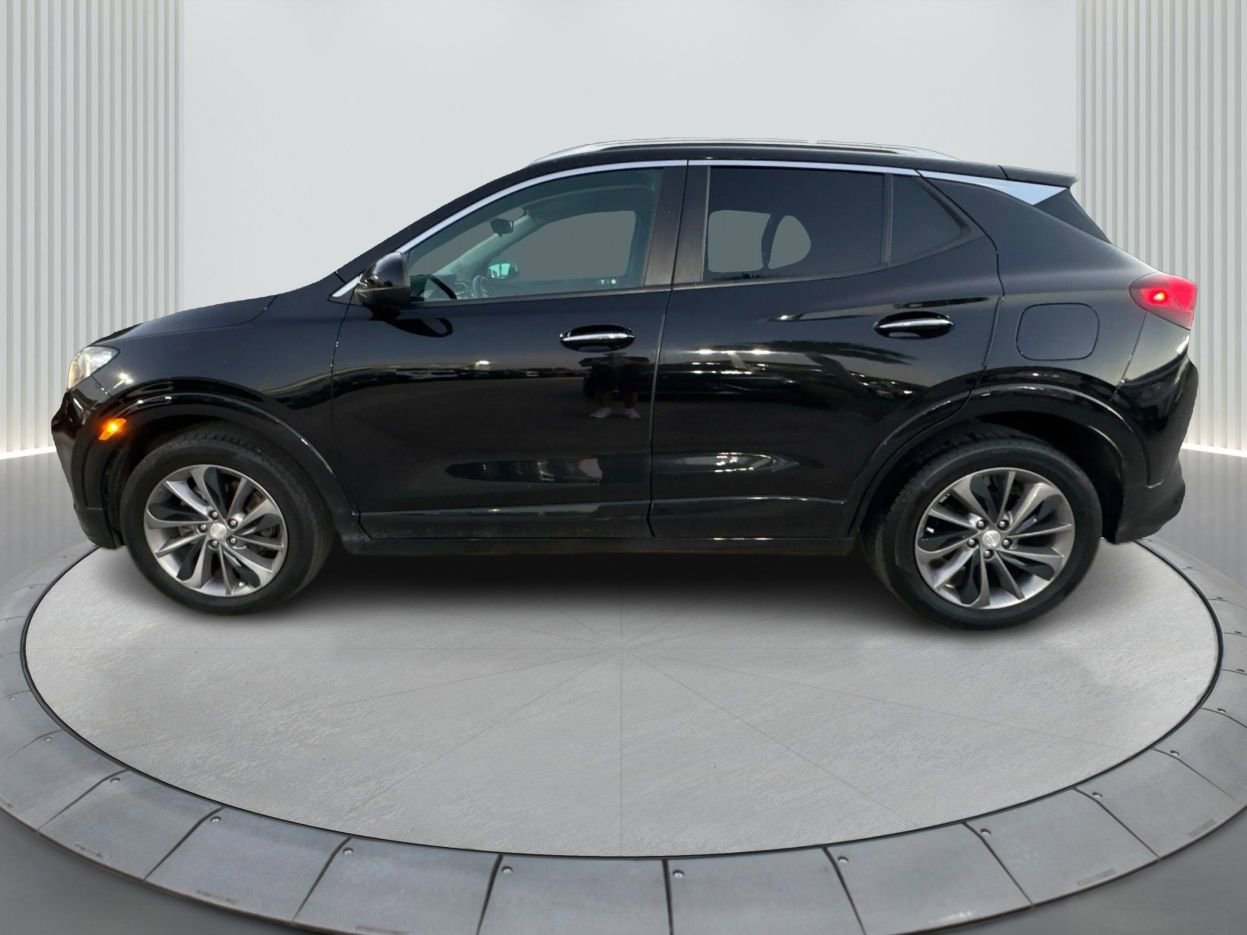 Used 2023 Buick Encore GX Select w/ Sport Touring Package image 9