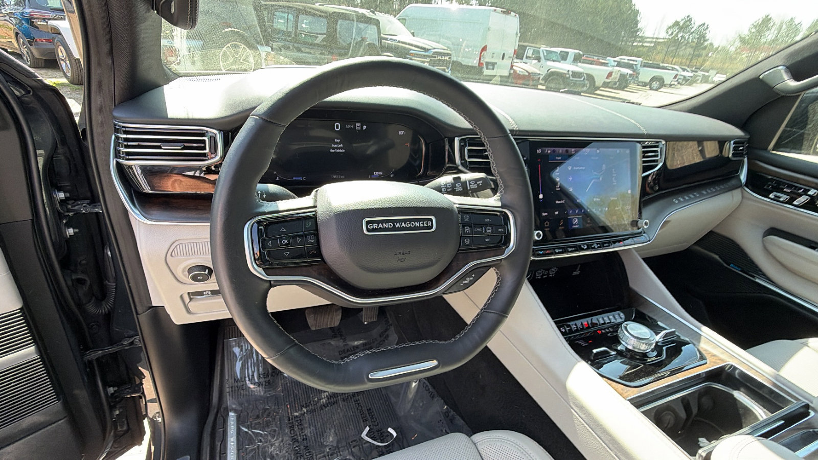 Certified 2025 Jeep Grand Wagoneer 4WD image 29