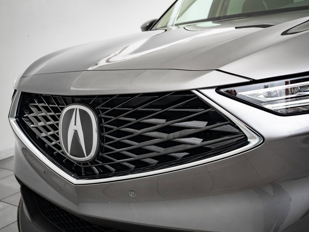 Used 2025 Acura MDX SH-AWD w/ Technology Package image 3