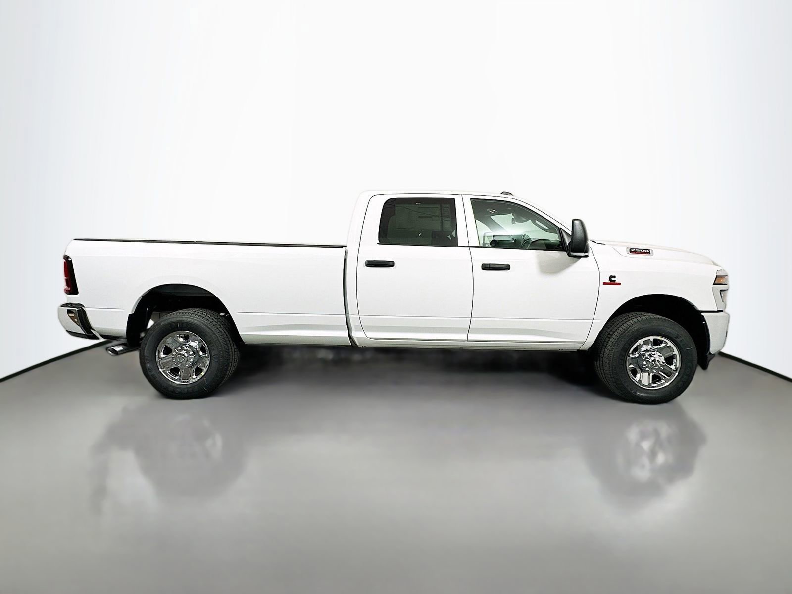 New 2026 RAM 2500 Tradesman w/ Chrome Appearance Group AWD/4WD image 20