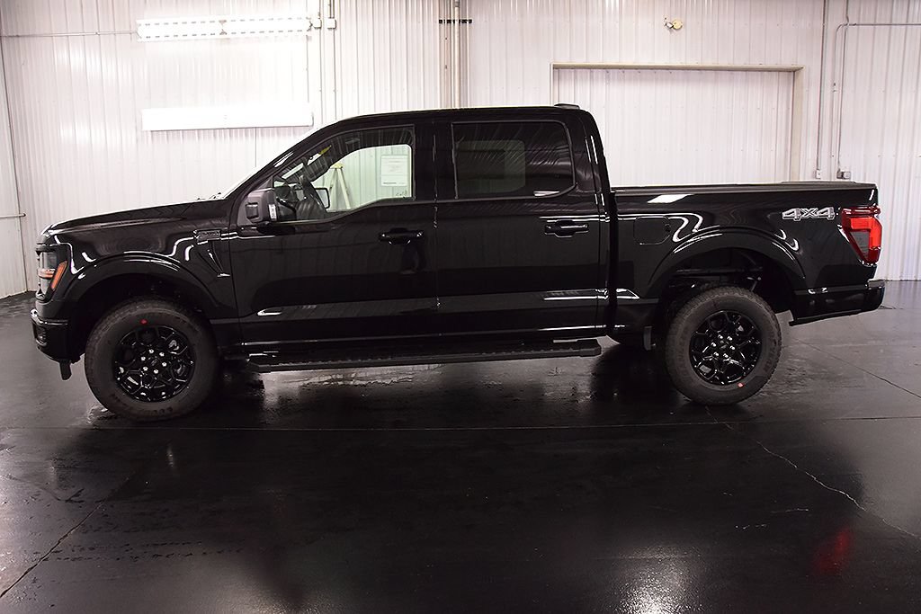 New 2026 Ford F150 XLT w/ Equipment Group 302A MID AWD/4WD image 4