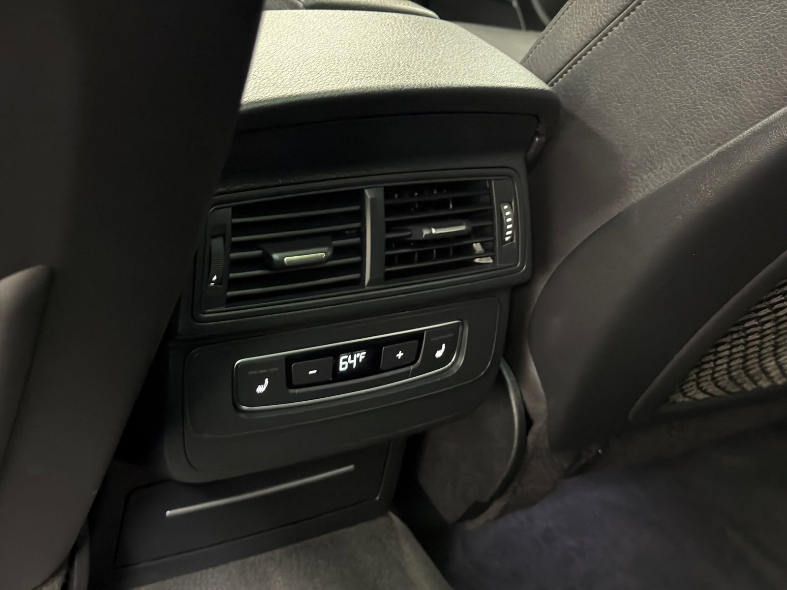 Used 2017 Audi Q7 3.0T Premium Plus AWD/4WD image 24