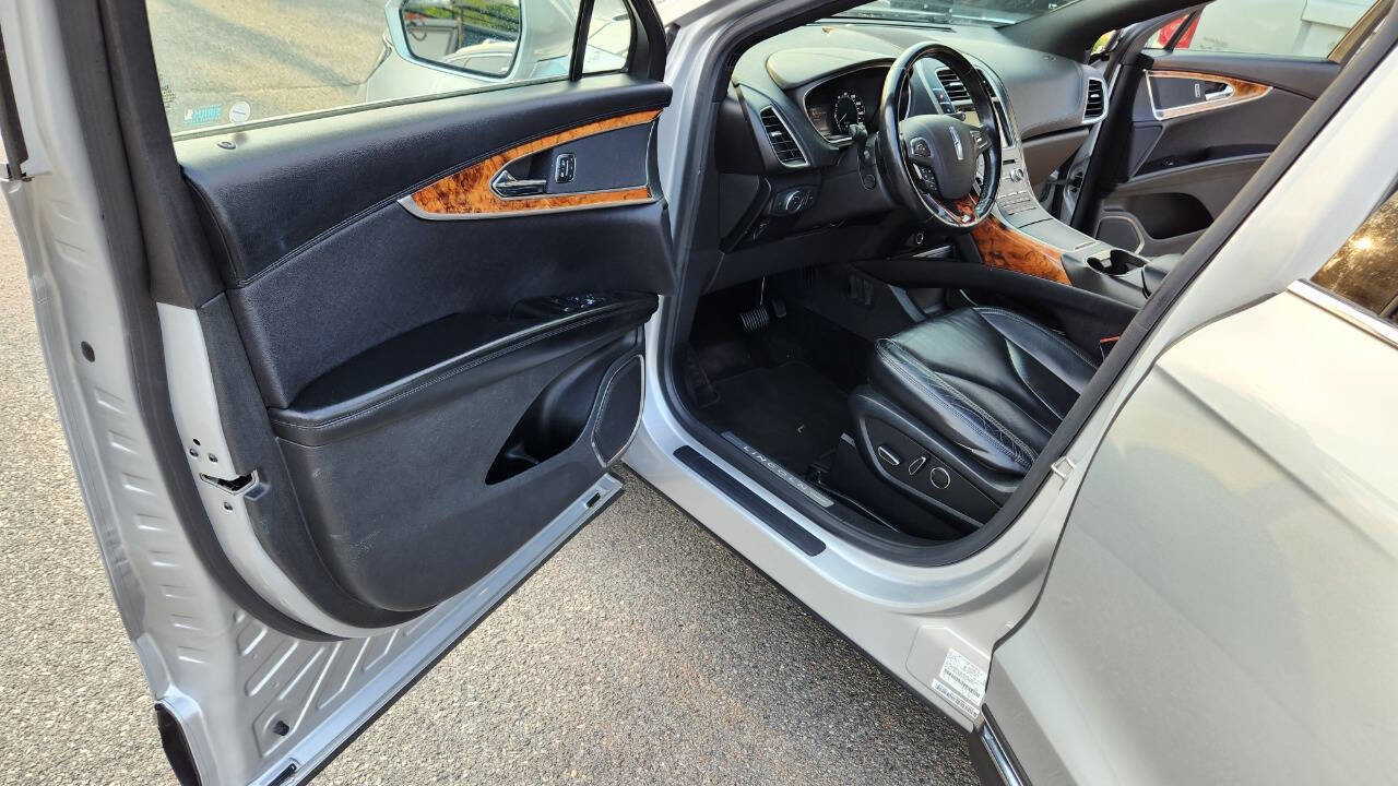 Used 2016 Lincoln MKX Select w/ Select Plus Package image 23