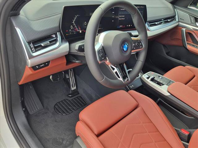 New 2026 BMW X2 xDrive28i w/ Technology Package AWD/4WD image 3