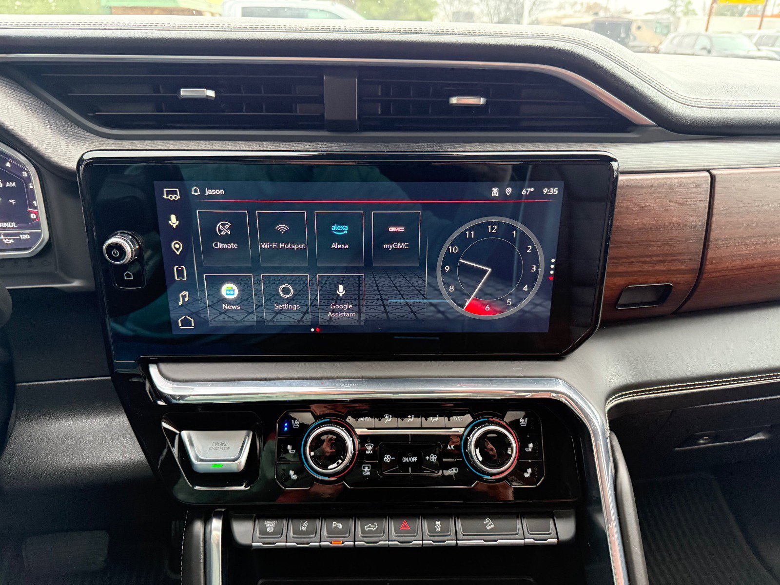 Certified 2024 GMC Sierra 2500 Denali Ultimate image 29