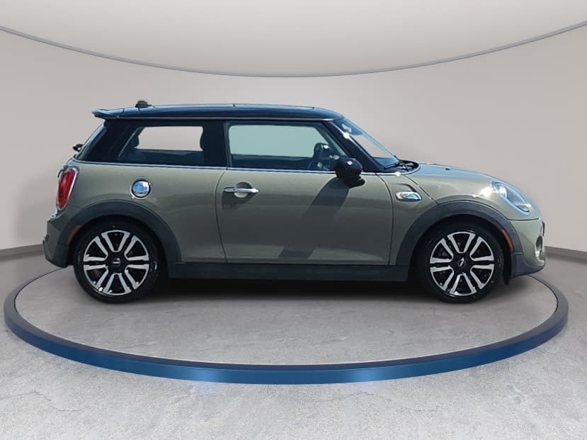 Used 2019 MINI Cooper S FWD image 4