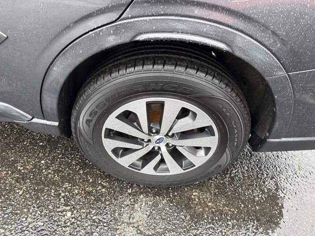 Used 2021 Subaru Outback Premium image 17